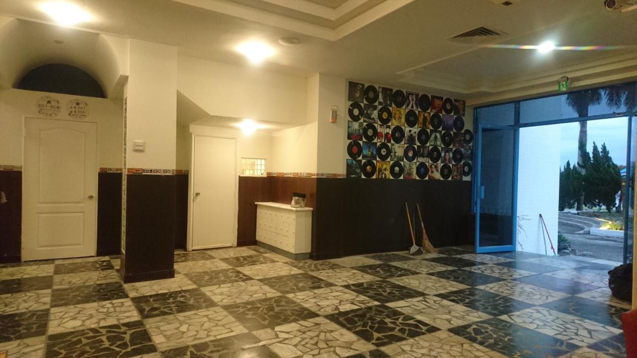 Super White Hotel Taitung ภายนอก รูปภาพ
