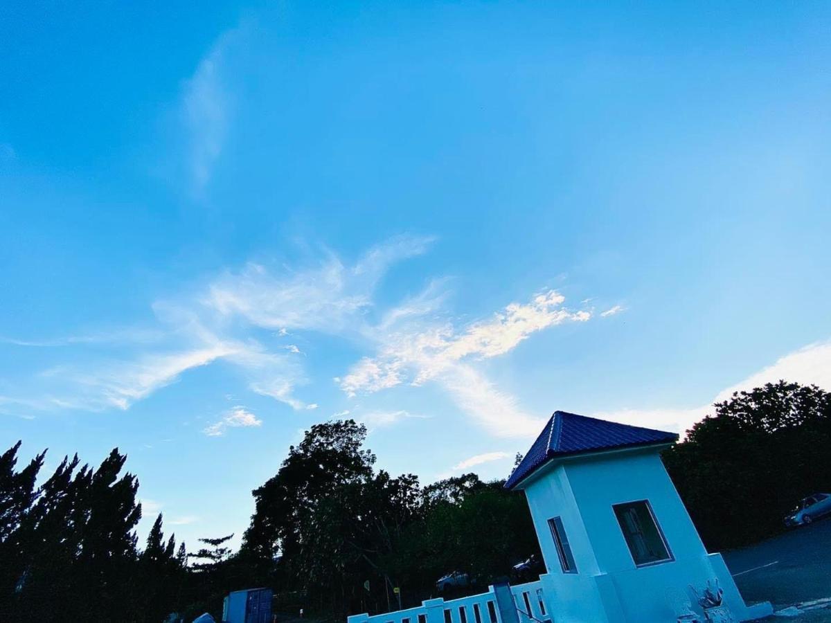 Super White Hotel Taitung ภายนอก รูปภาพ